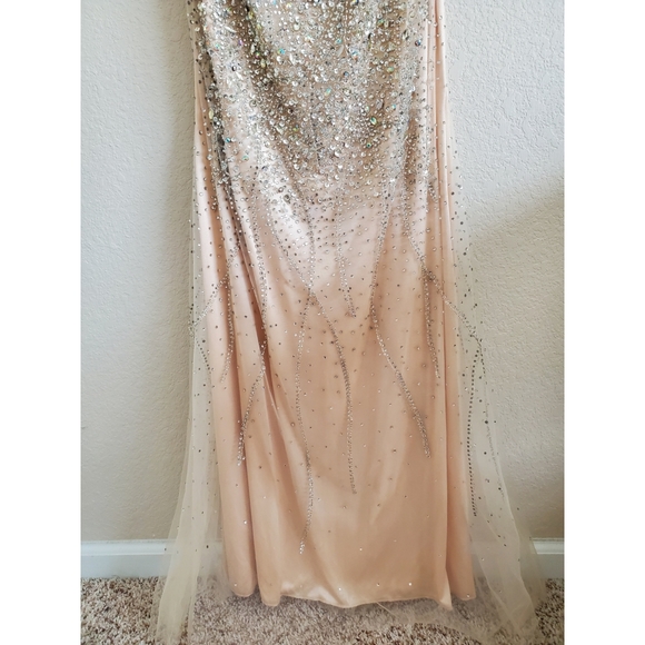Rhinestone beaded mesh gown - Picture 10 of 15